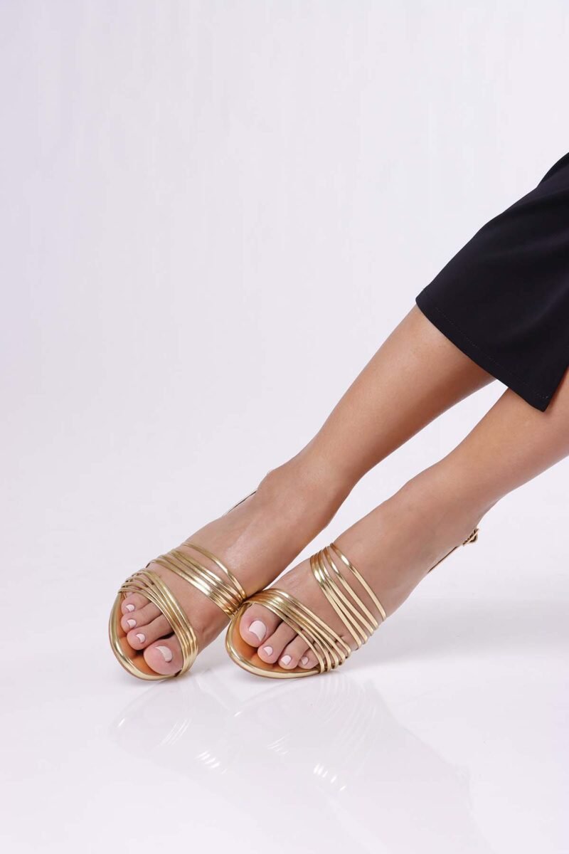 Carpo Sandals