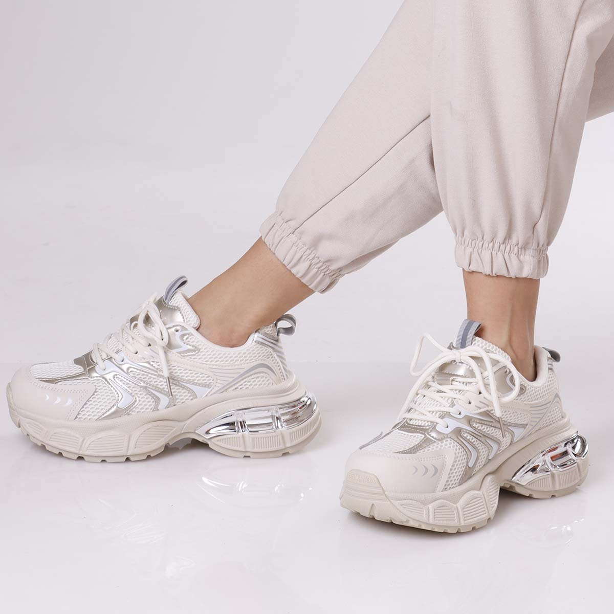 Active Sneakers