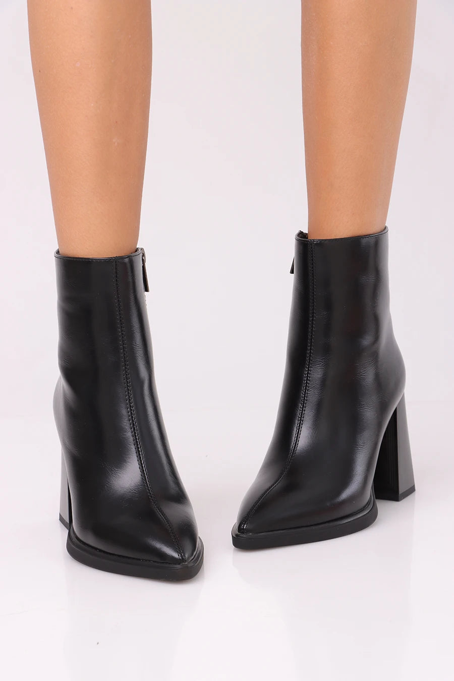 CBT-555 Black