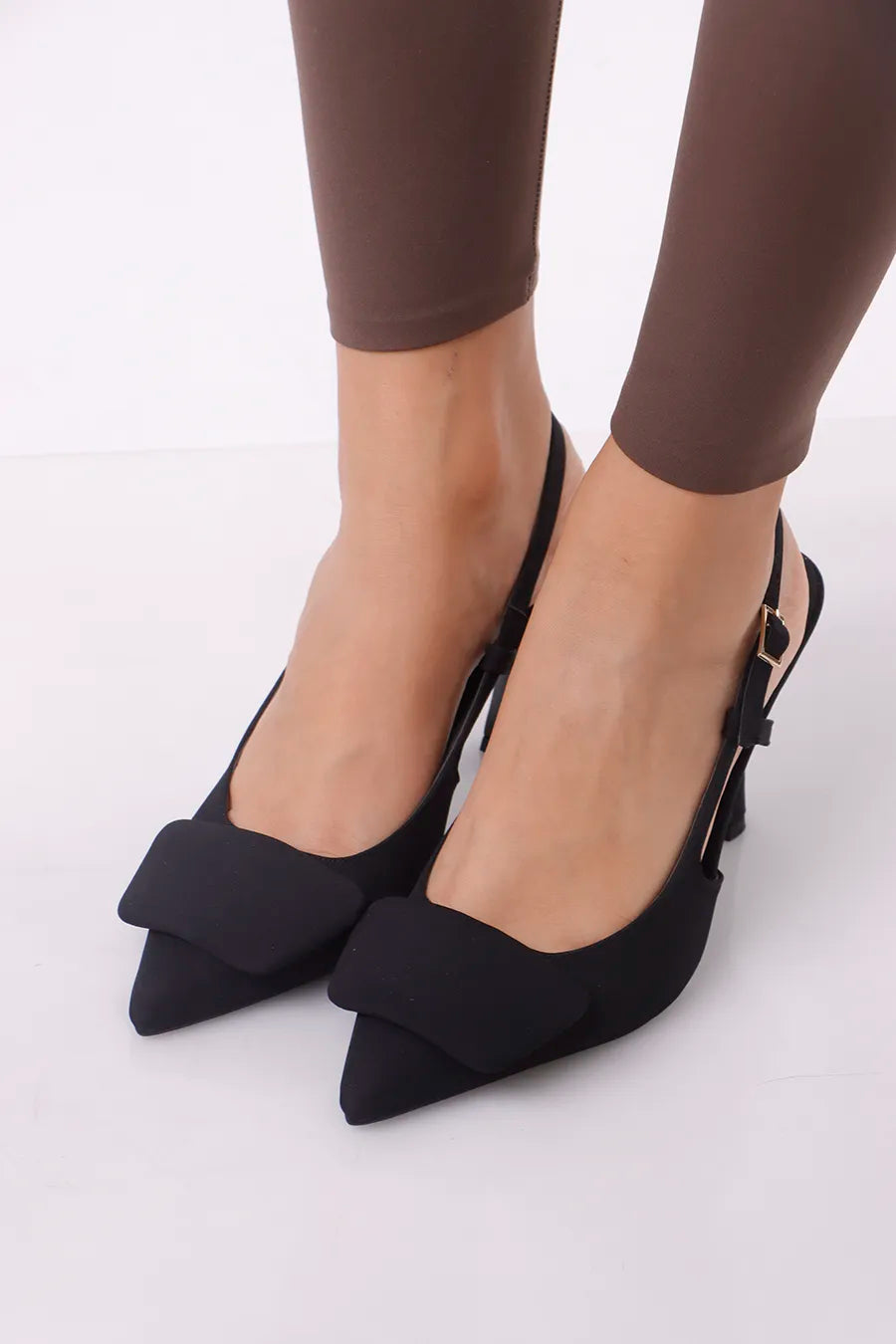 Maya Pumps
