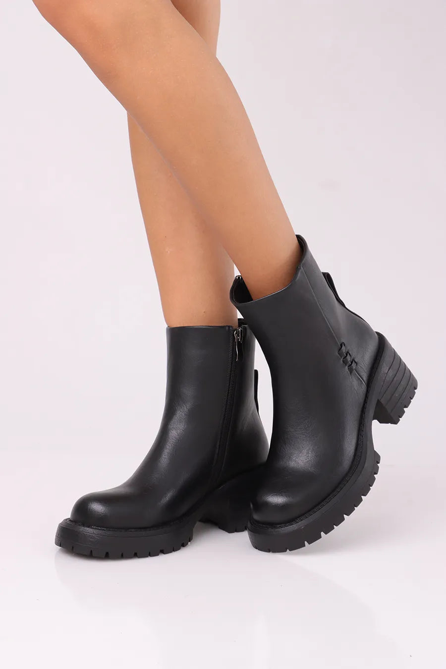 CBT-545 Black