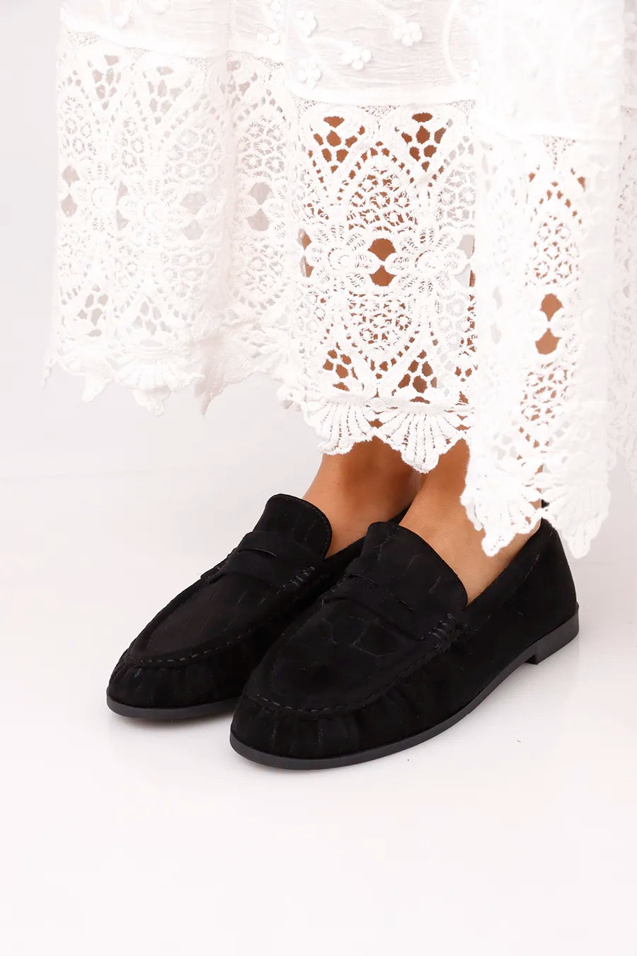 CL-145 Black
