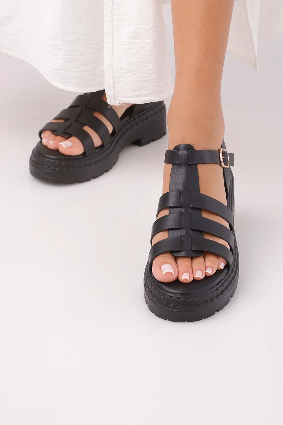 CF-675 Black