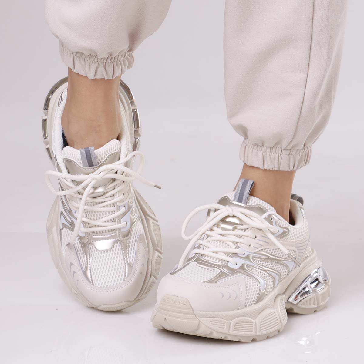 Active Sneakers
