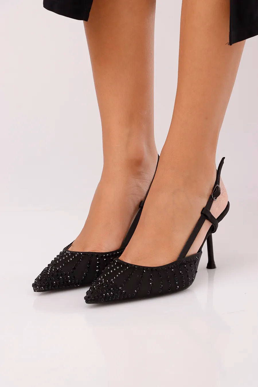 CH-695 Black