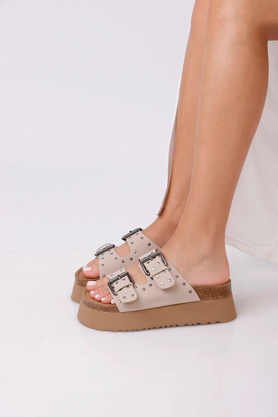 CF-490 Beige