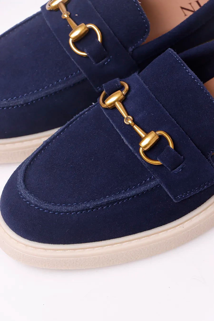 CL-105                             (Real Leather)