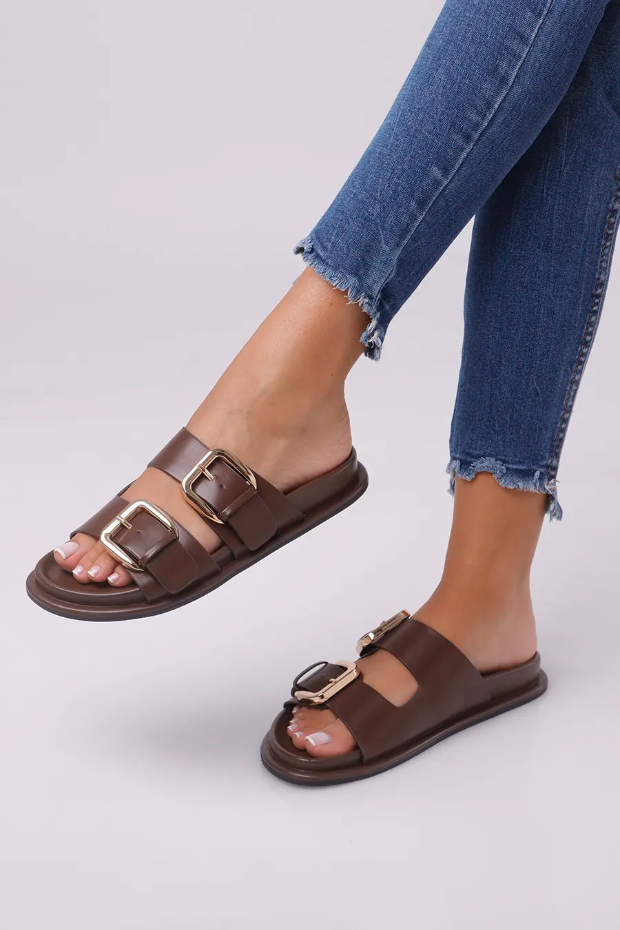 CF-545 Brown
