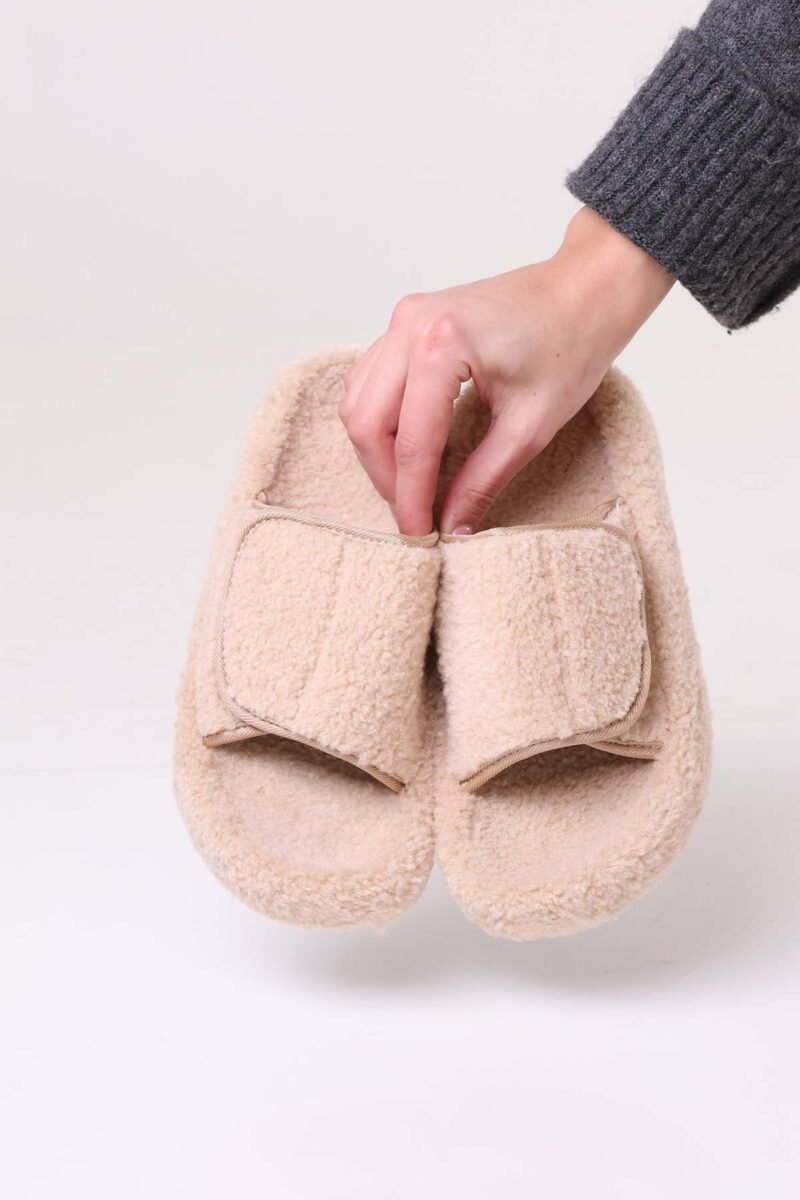 Melanie Slipper
