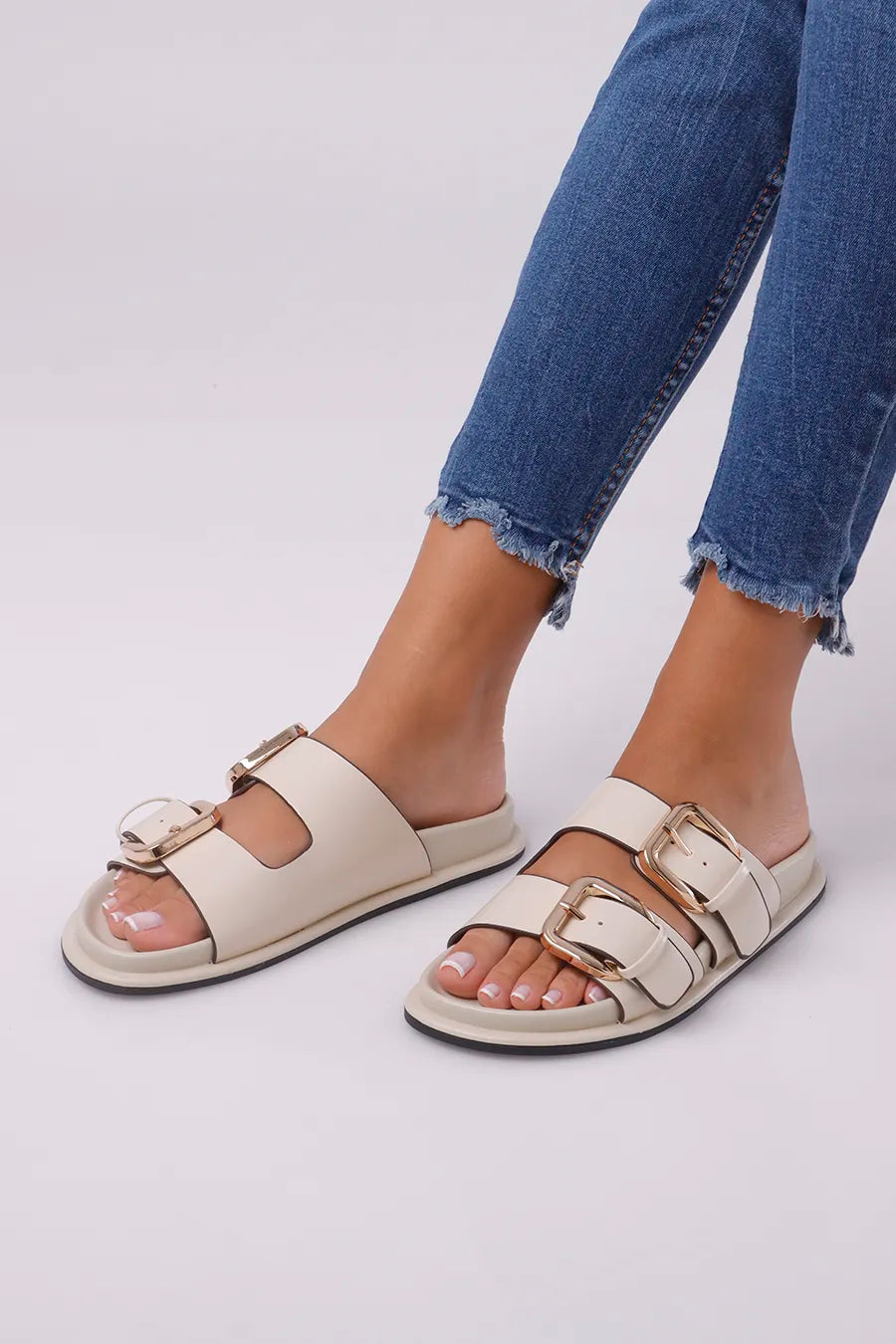 CF-545 Beige