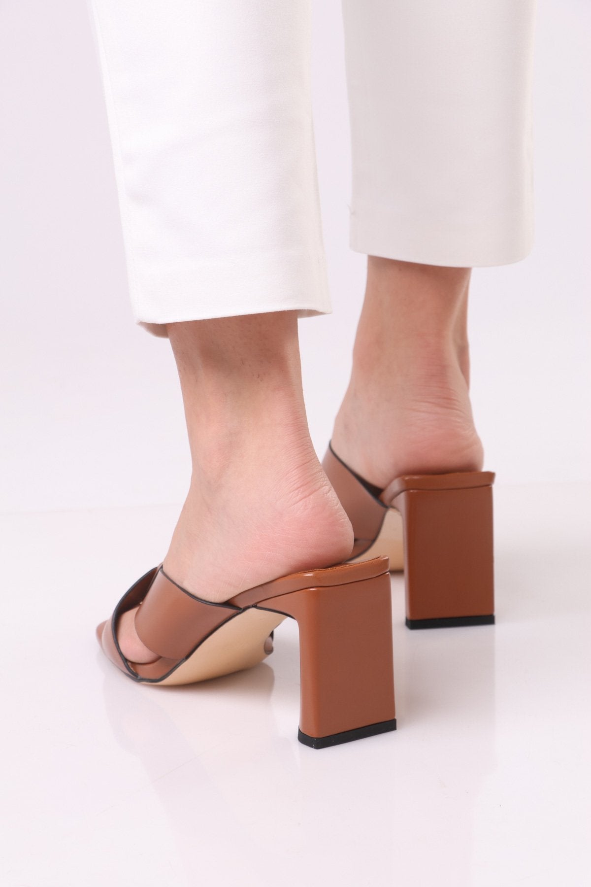 Lark Heels