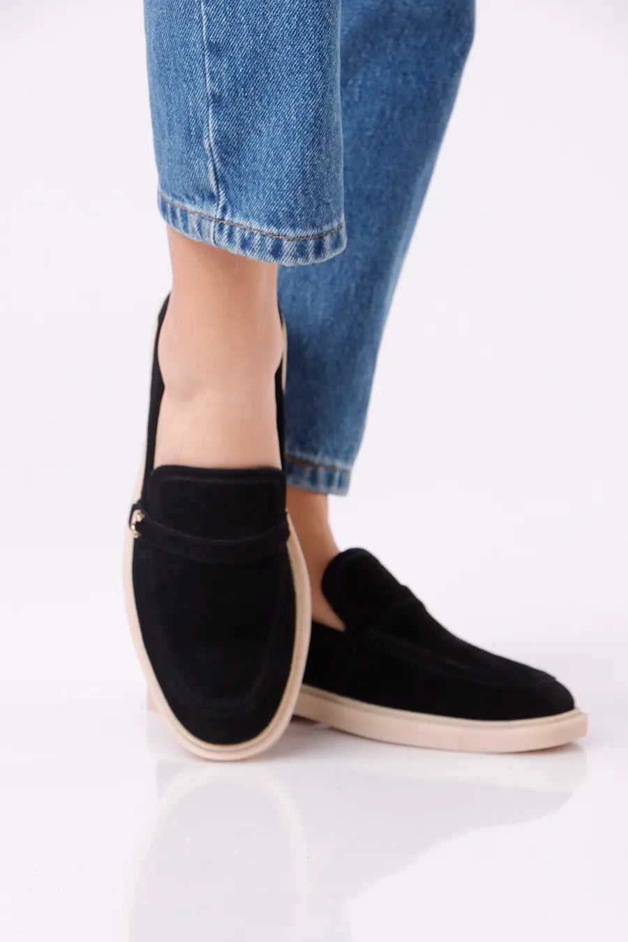 CL-100                        (Real Leather)