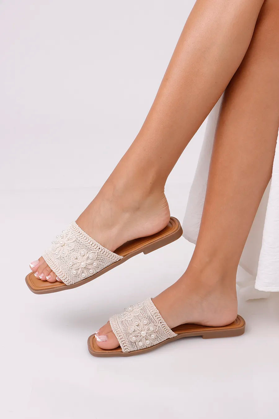 CF-495 Beige