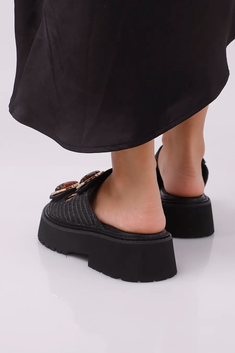 CF-595 Black