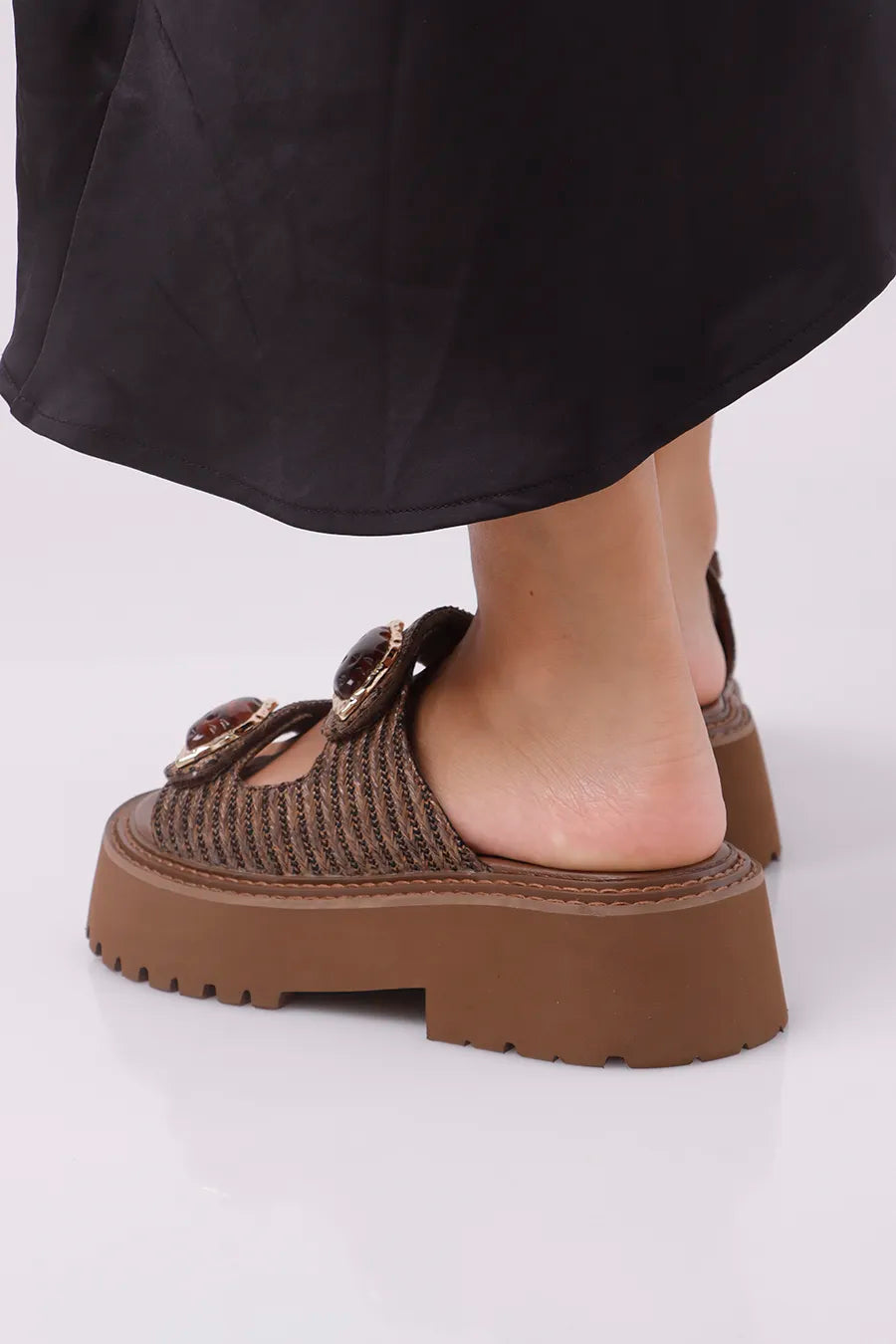 CF-595 Brown
