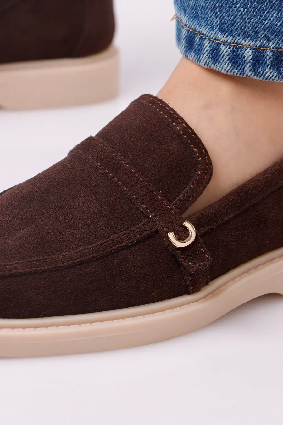 CL-100                        (Real Leather)