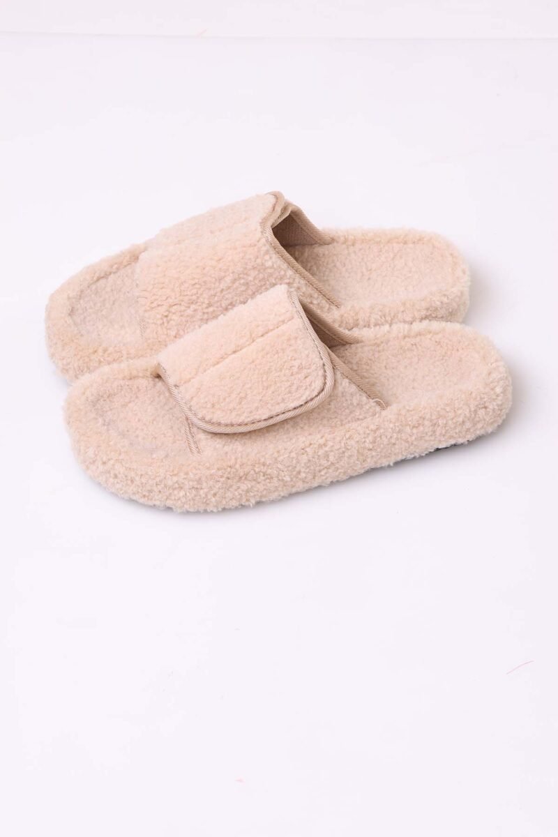 Melanie Slipper