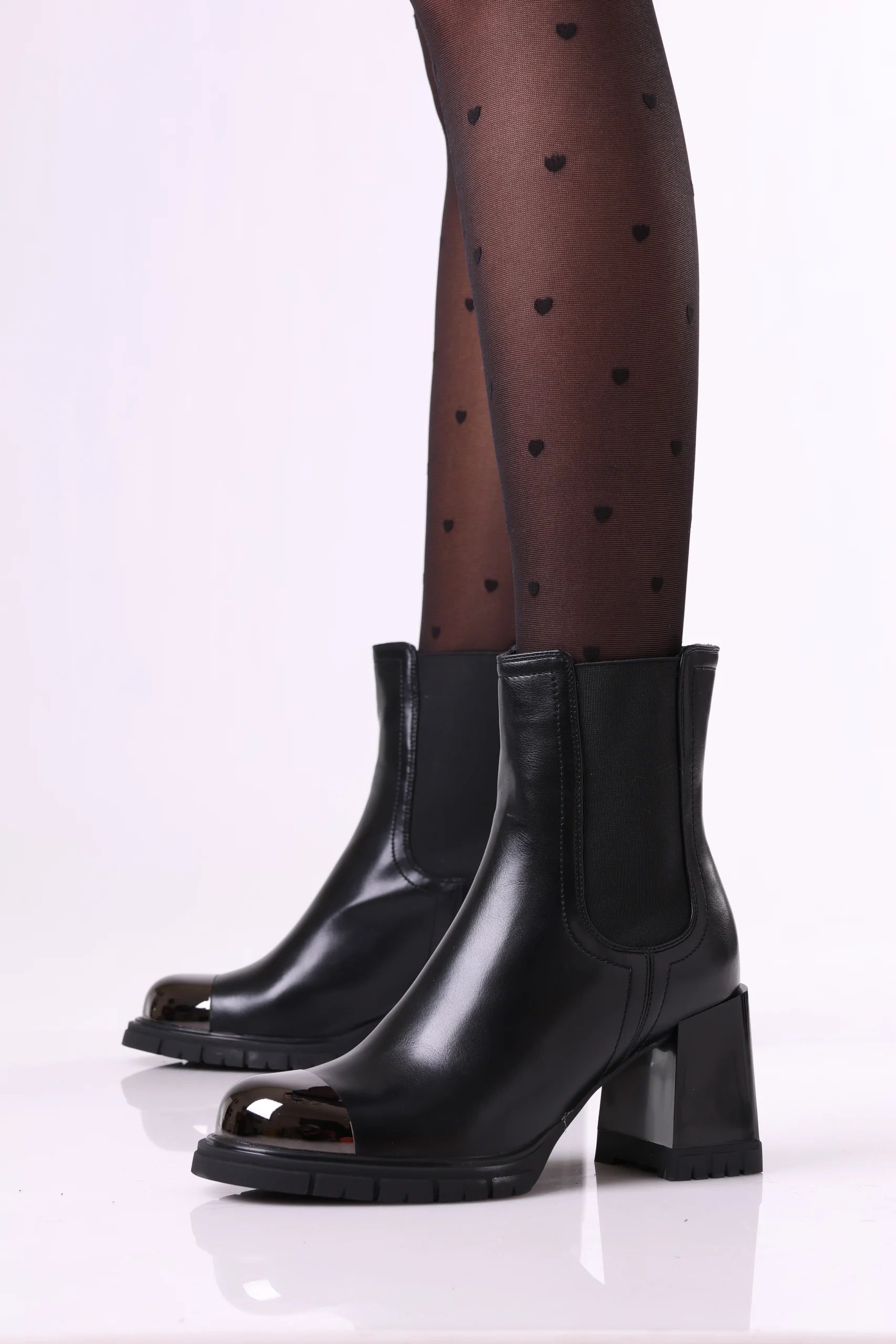 CBT-60 Velvet Boots