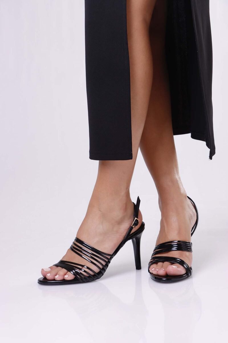 Carpo Sandals