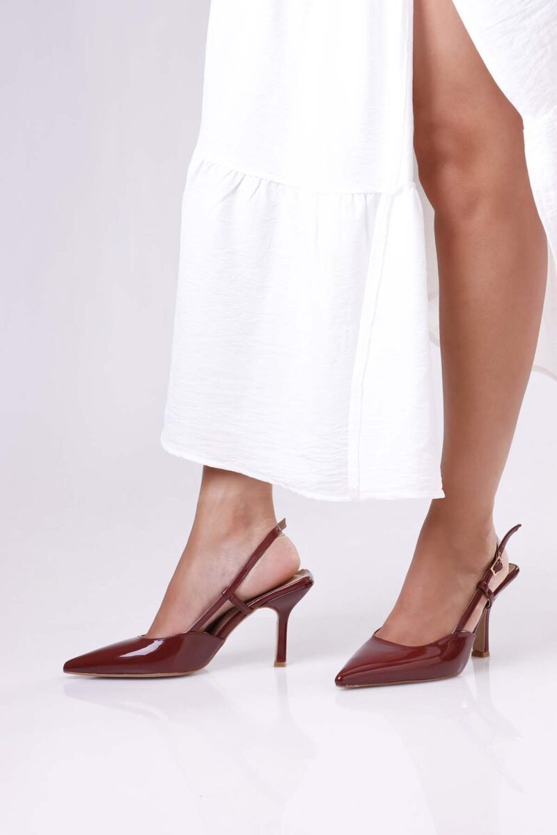 Vesta Glossy Pumps