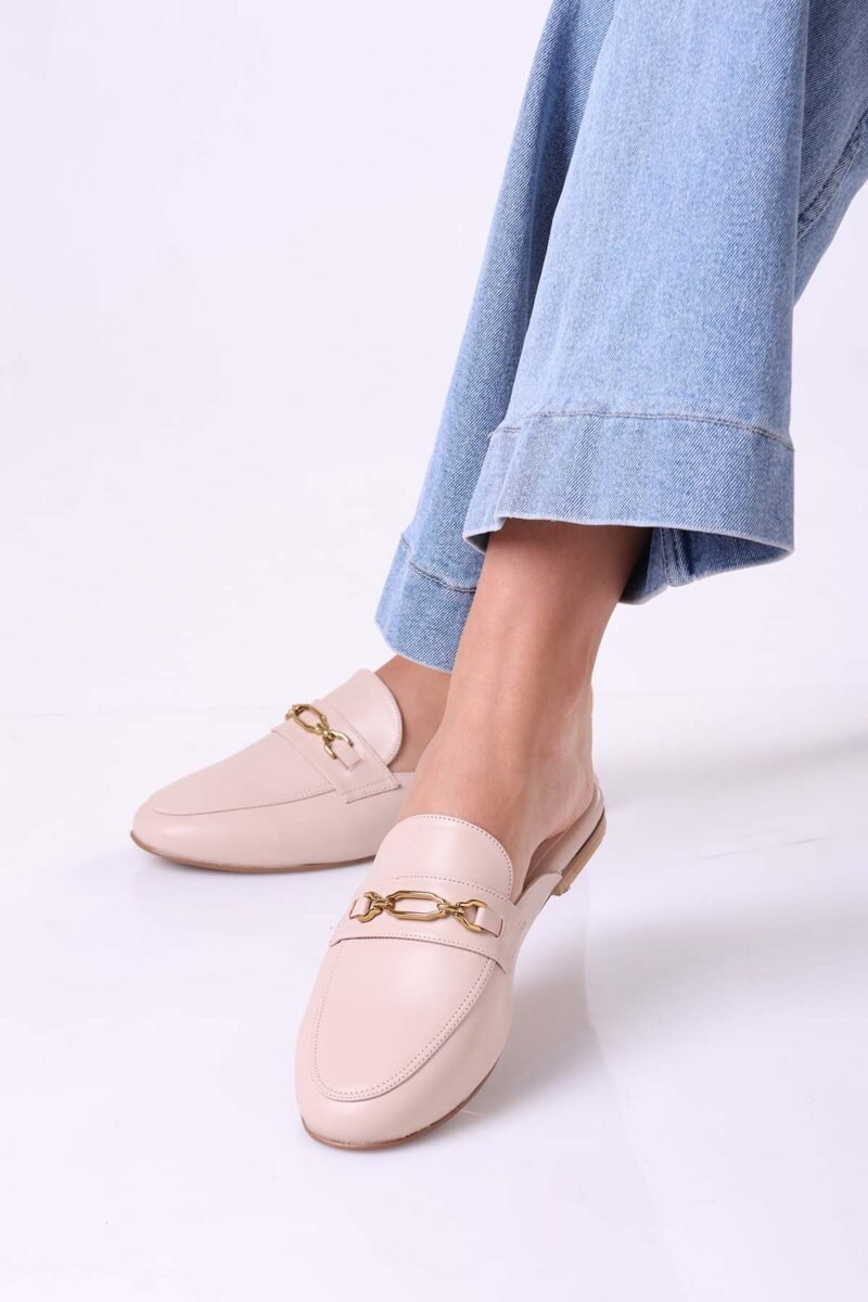 Calla Flat
