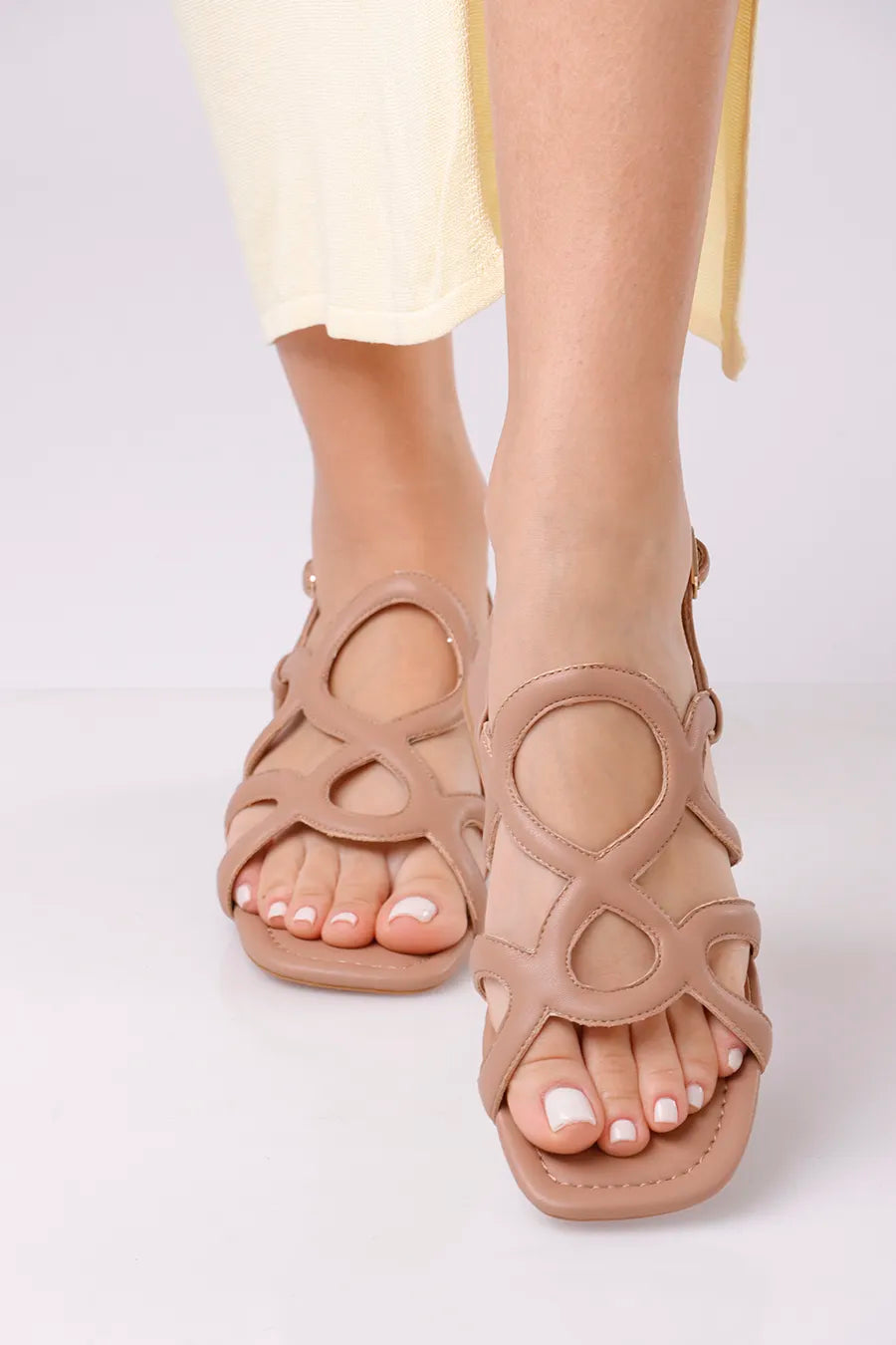 CH-670 Beige