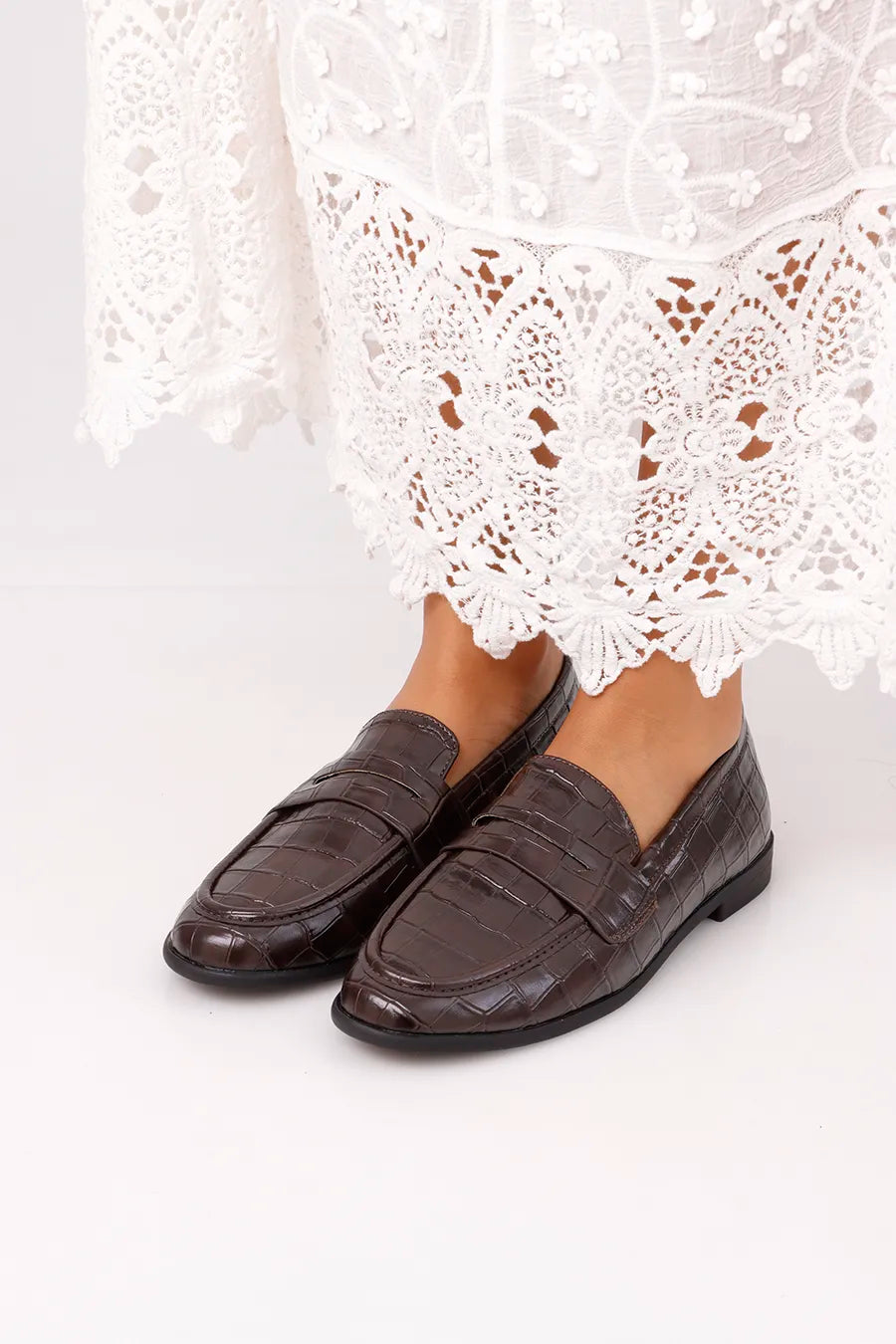 CL-165 Brown