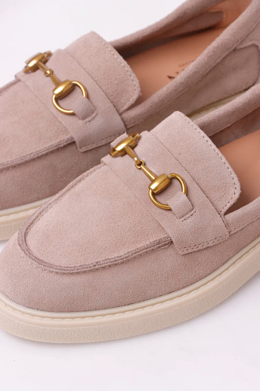 CL-105                             (Real Leather)