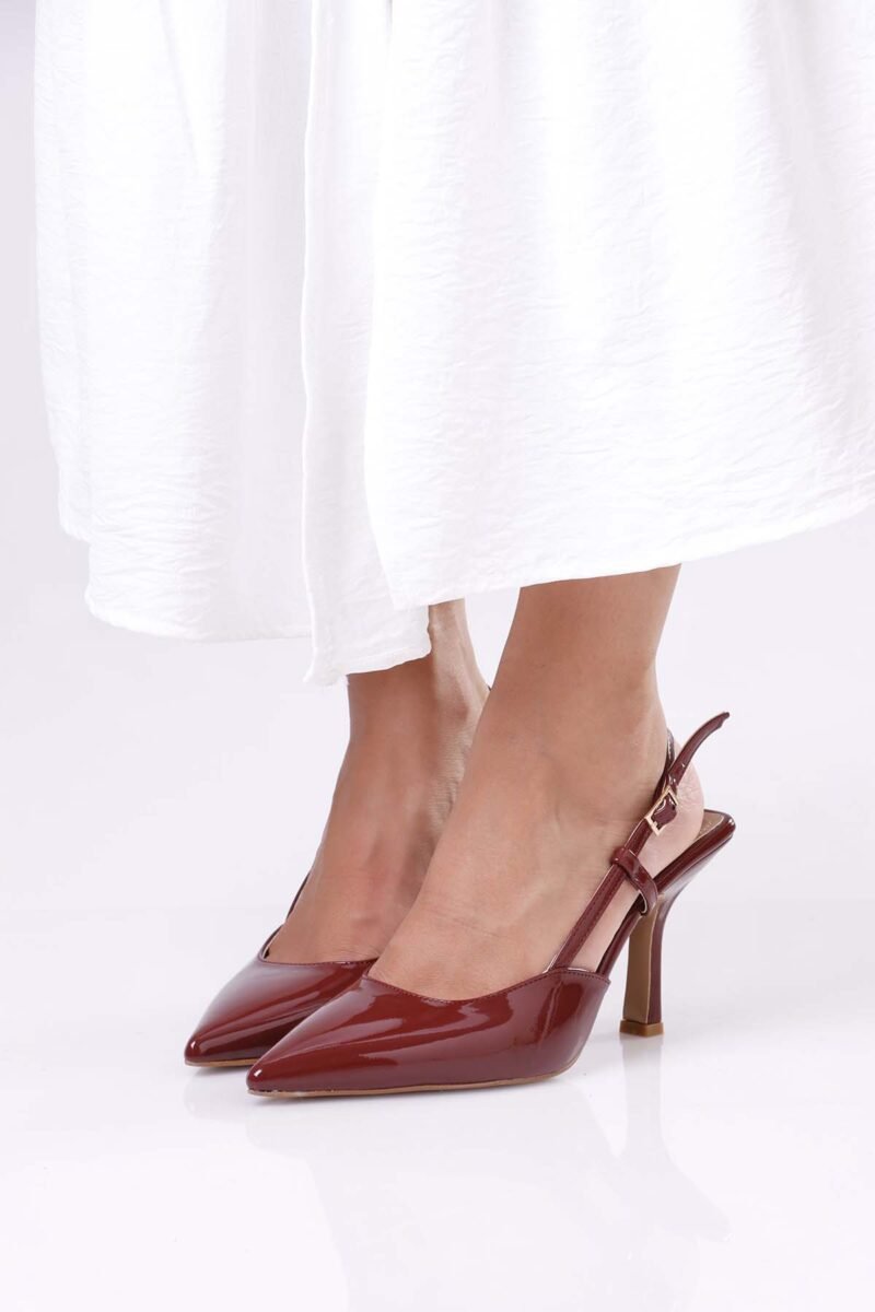Vesta Glossy Pumps