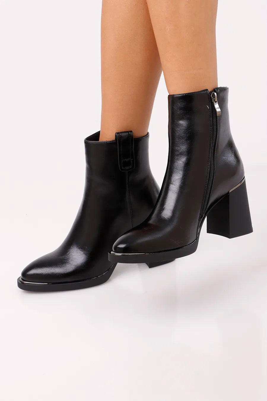 CBT-380 Black