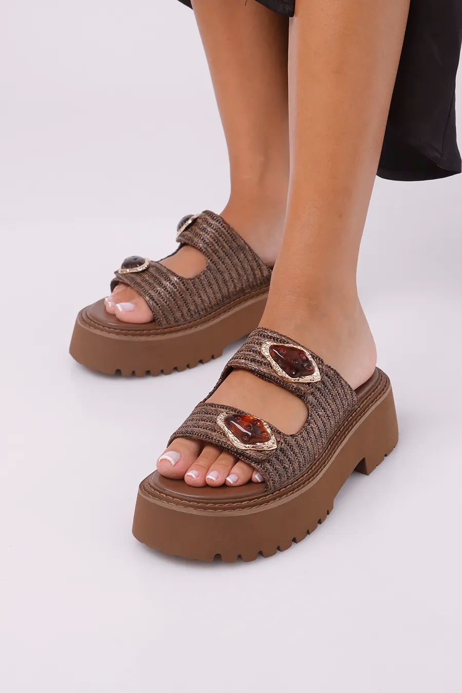 CF-595 Brown