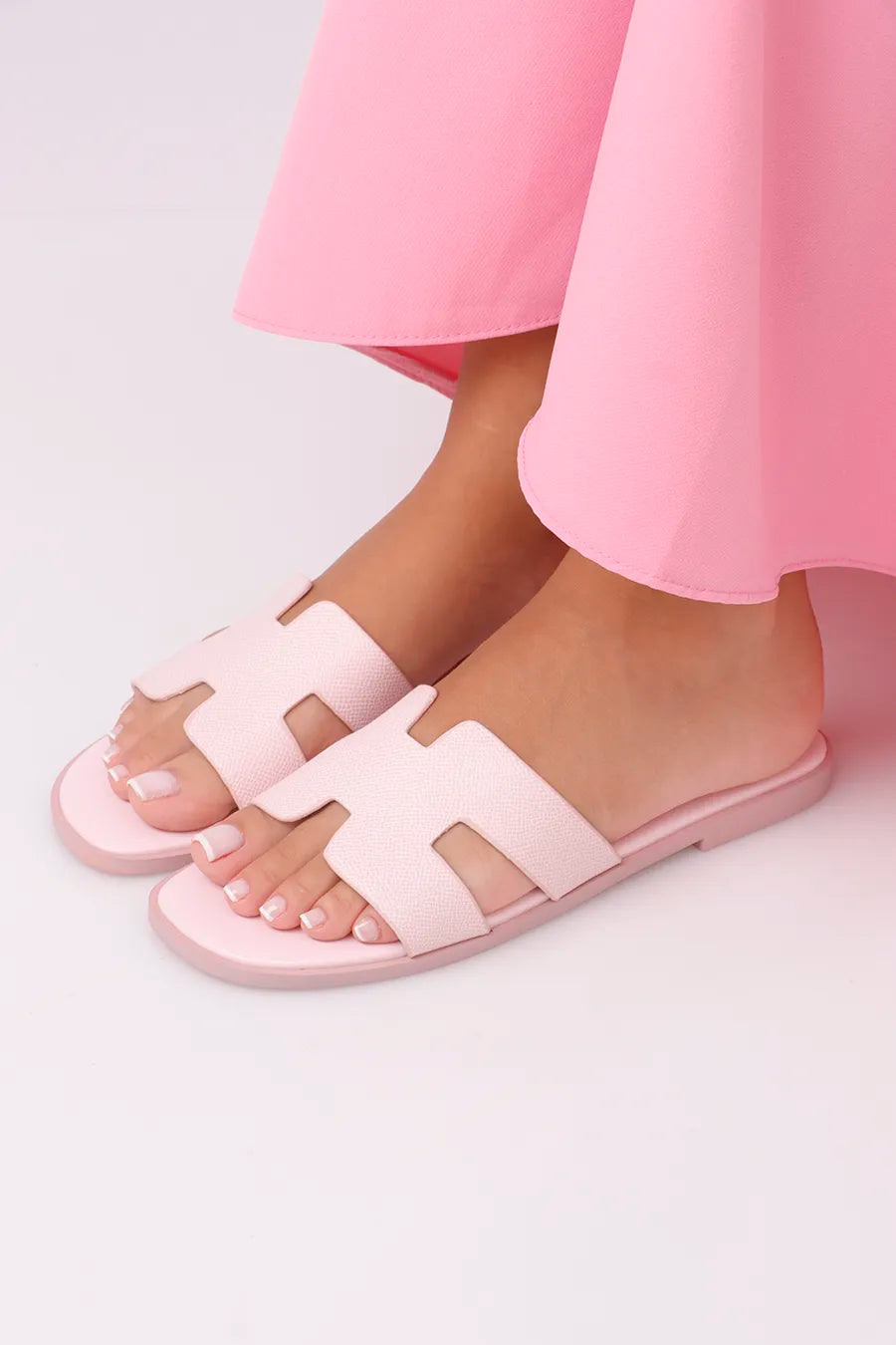 CF-555 Pink
