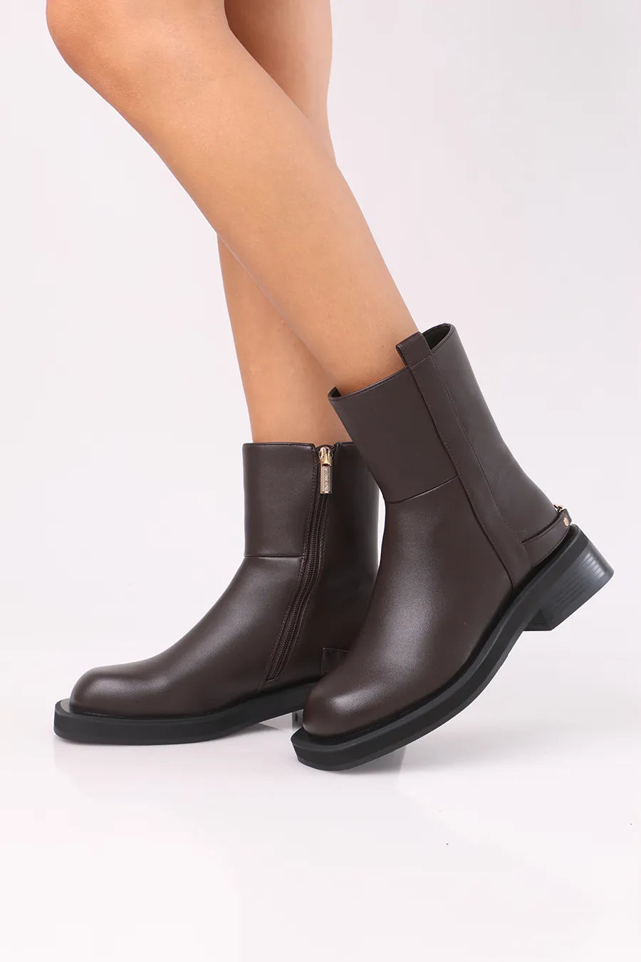 CBT-480 Brown