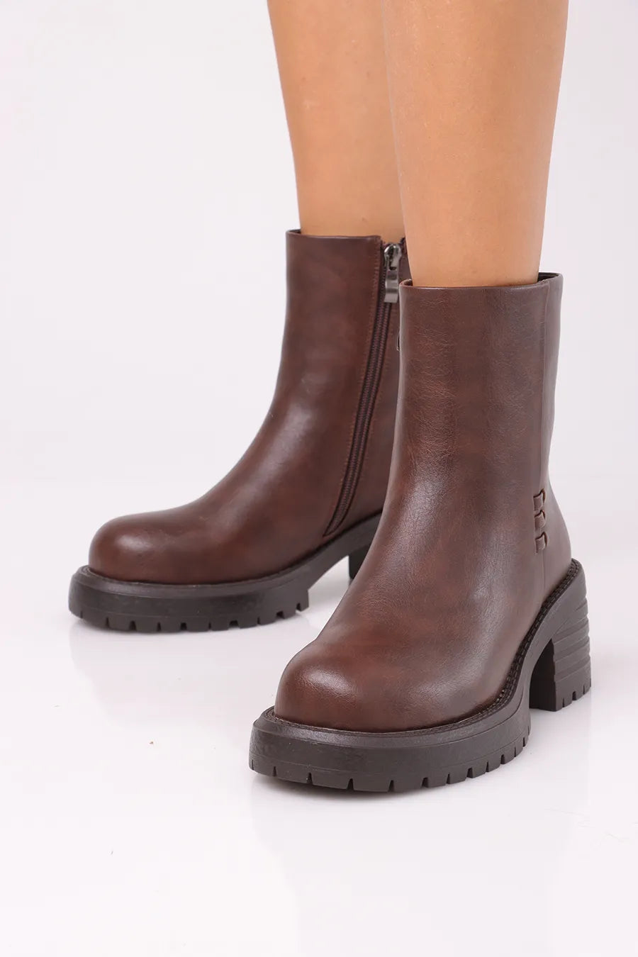 CBT-545 Brown