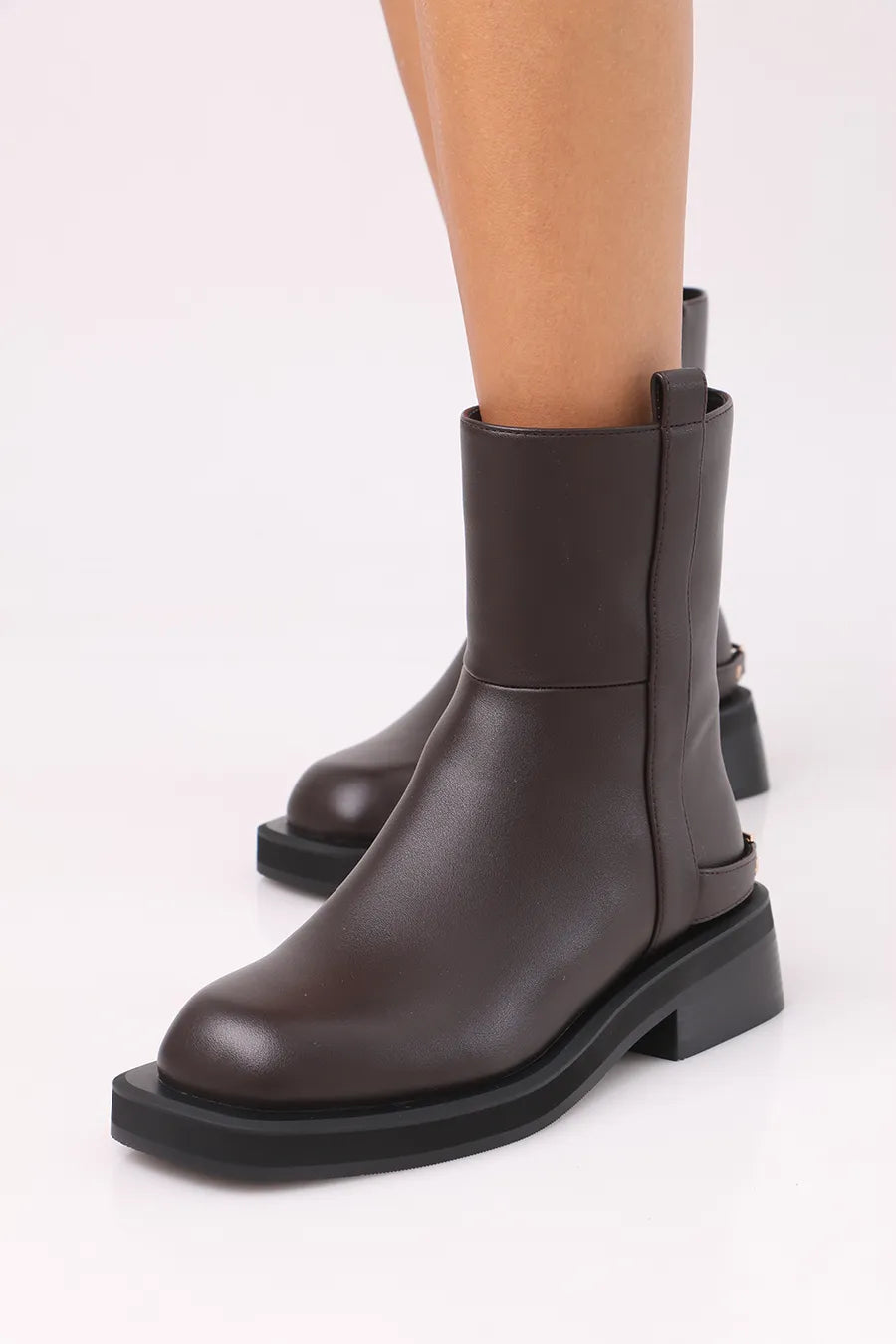 CBT-480 Brown