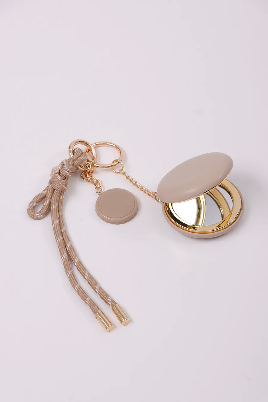 CM-Beige