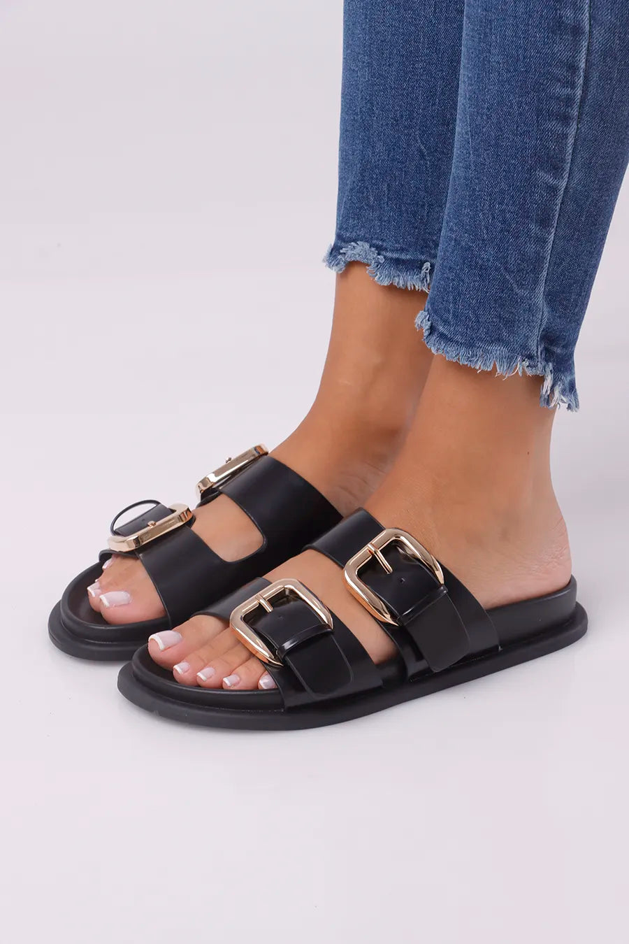 CF-545 Black