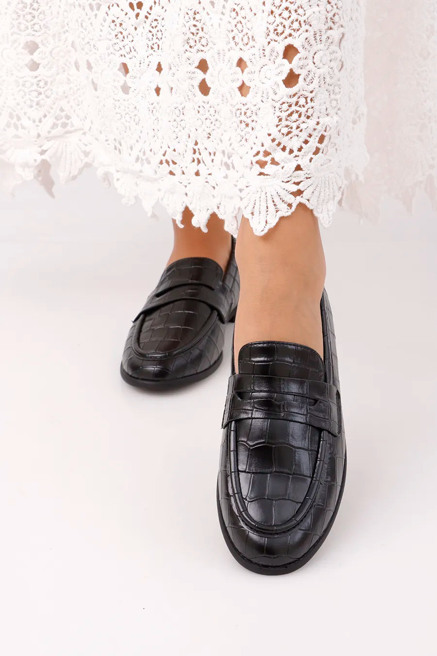 CL-165 Black