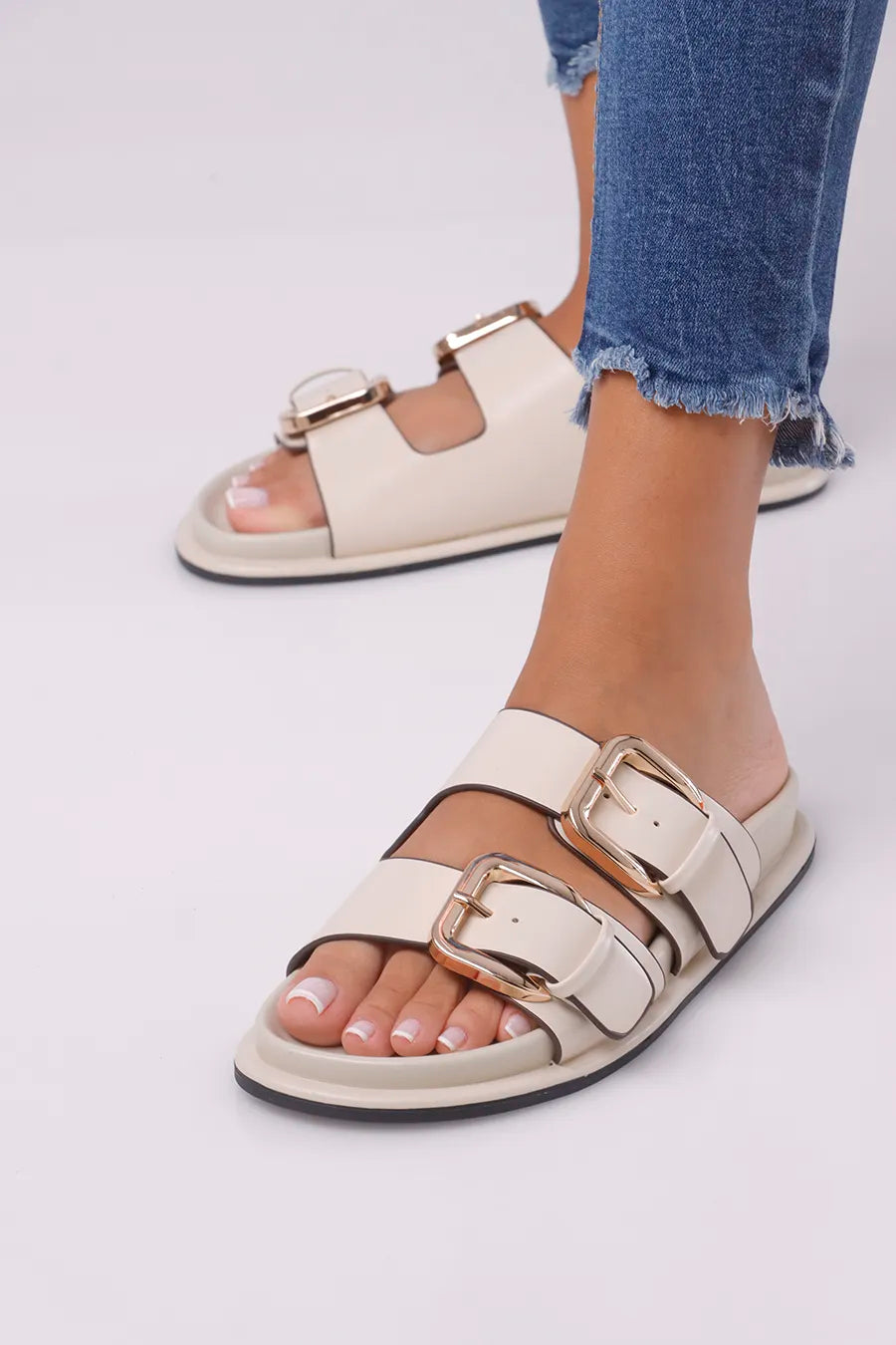 CF-545 Beige