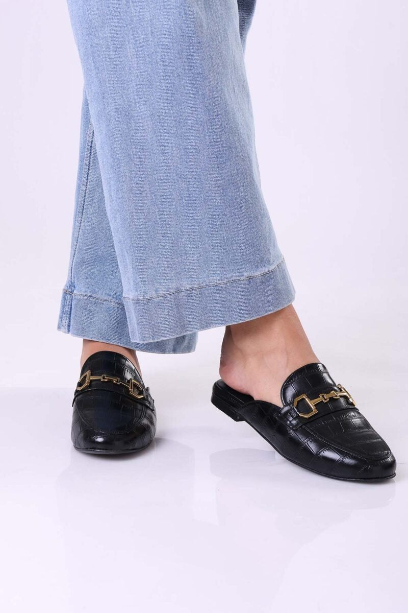 Ophelia Flat