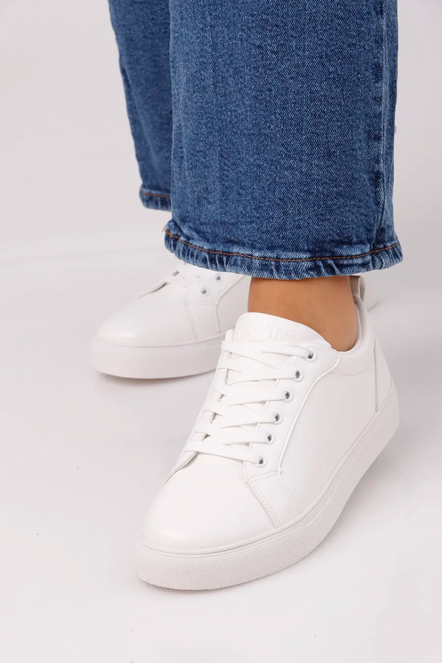 CSN-130 White