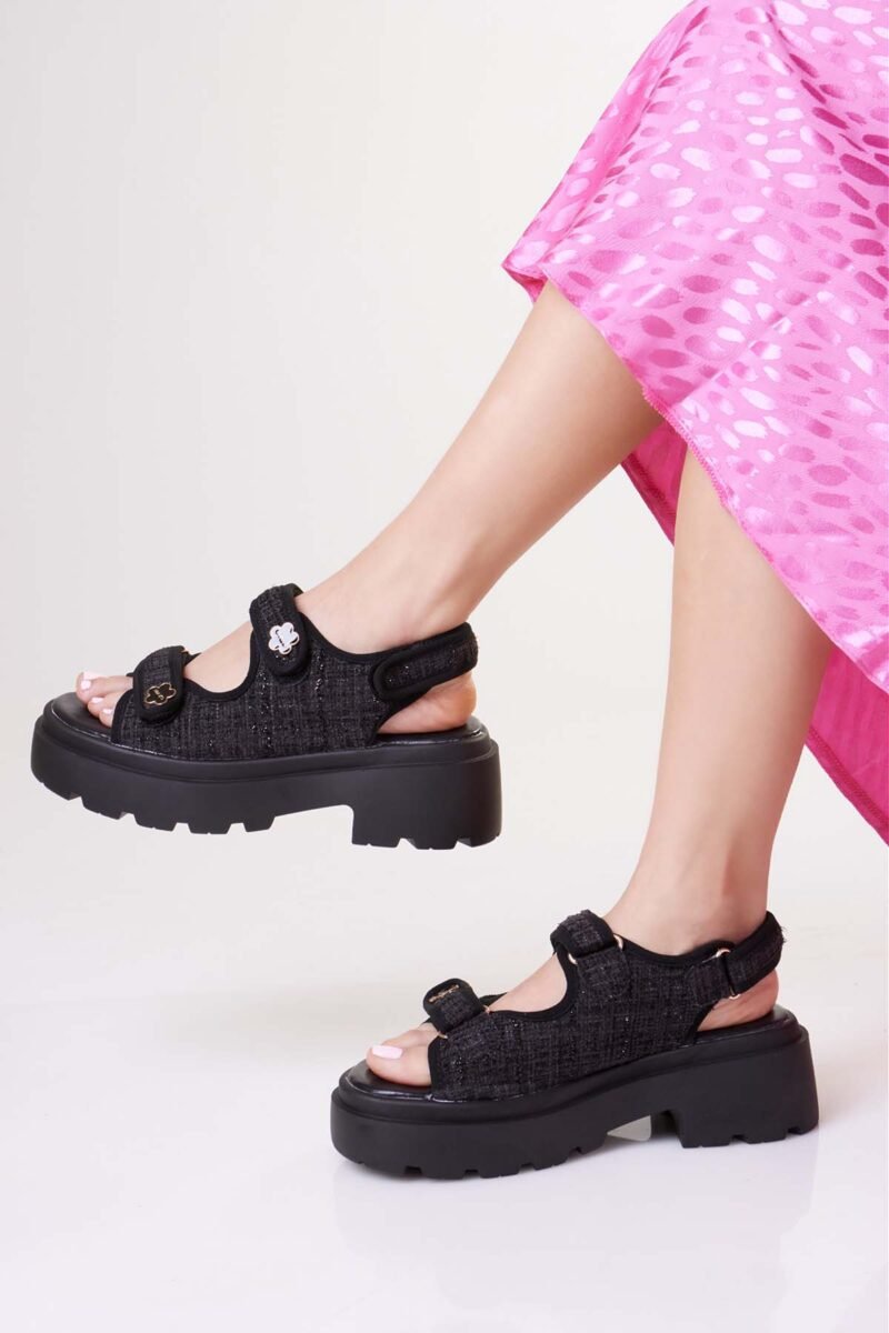 Pegasi Sandal