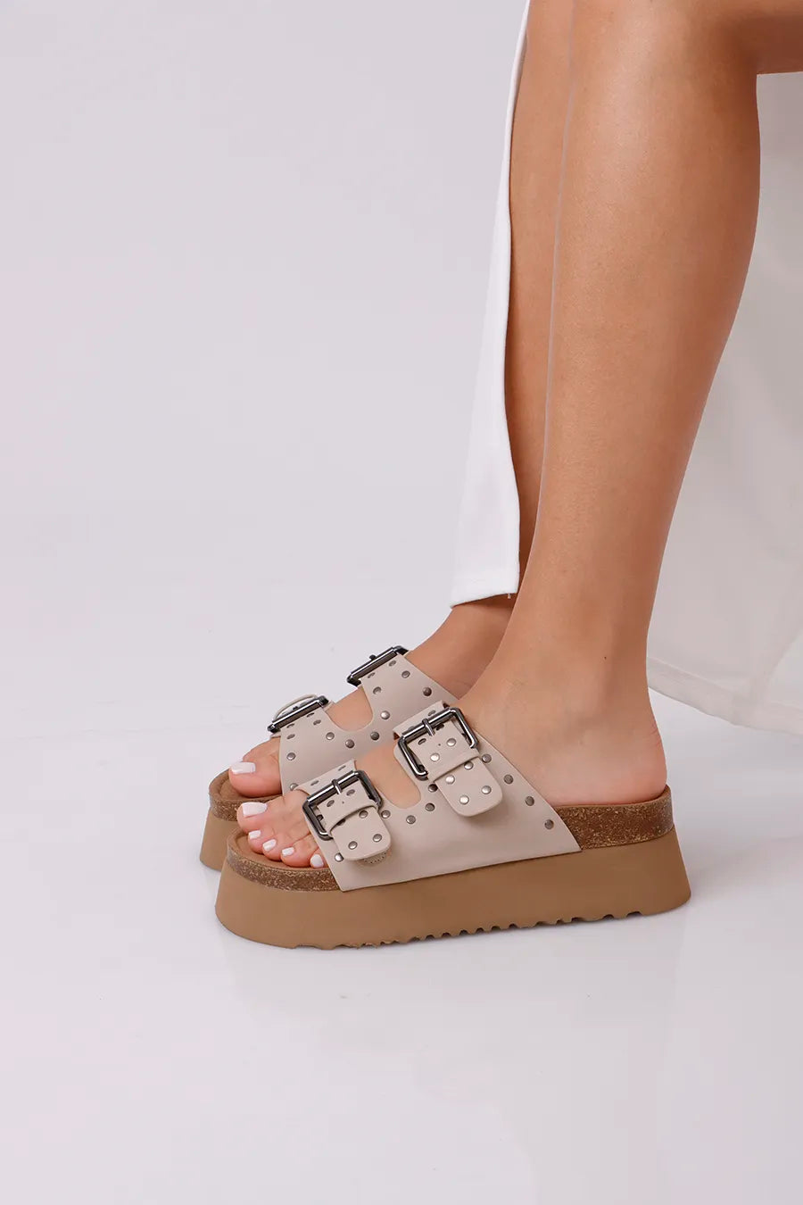 CF-490 Beige