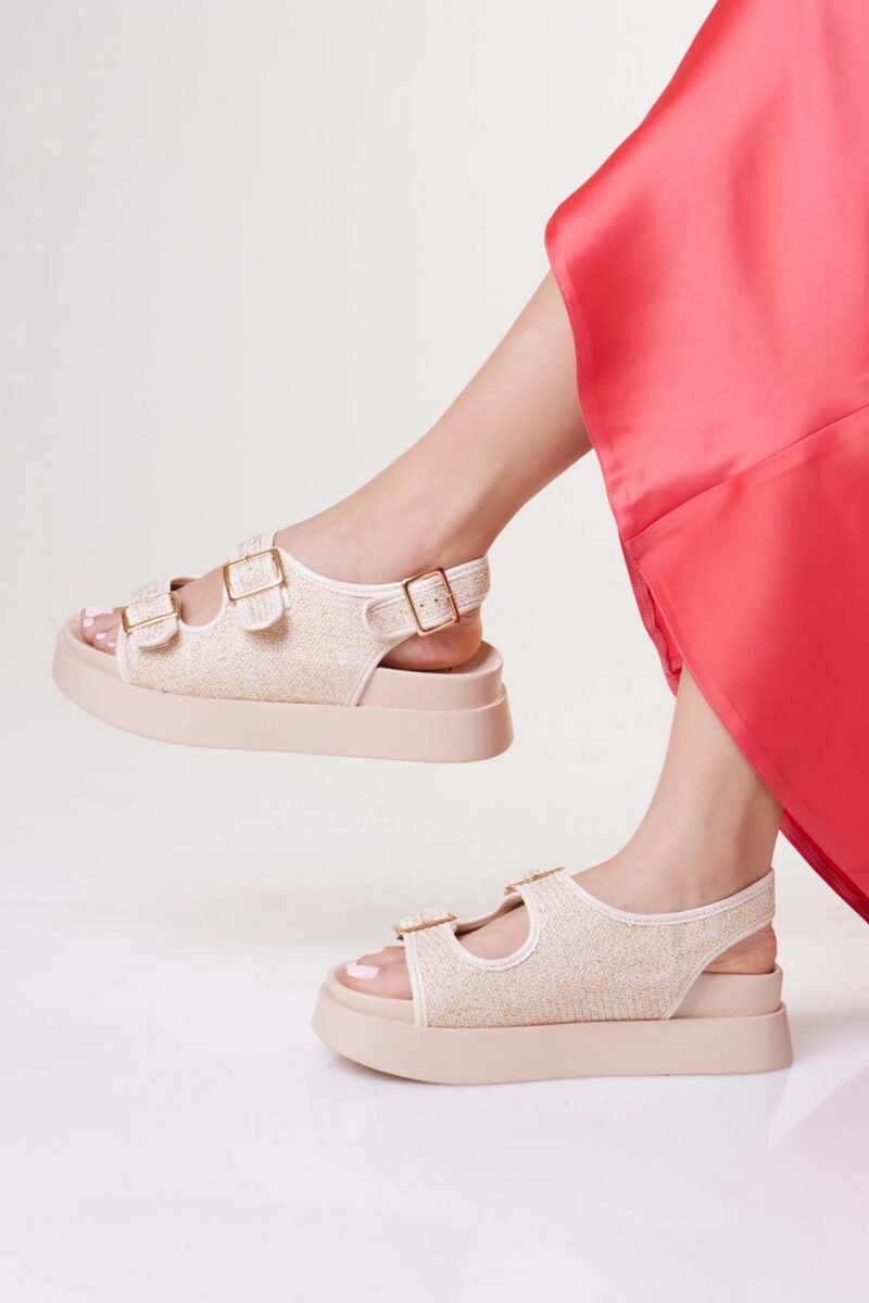 Grand Sandal