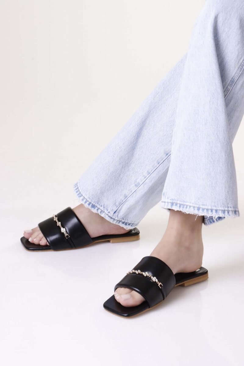 Bloom Slipper