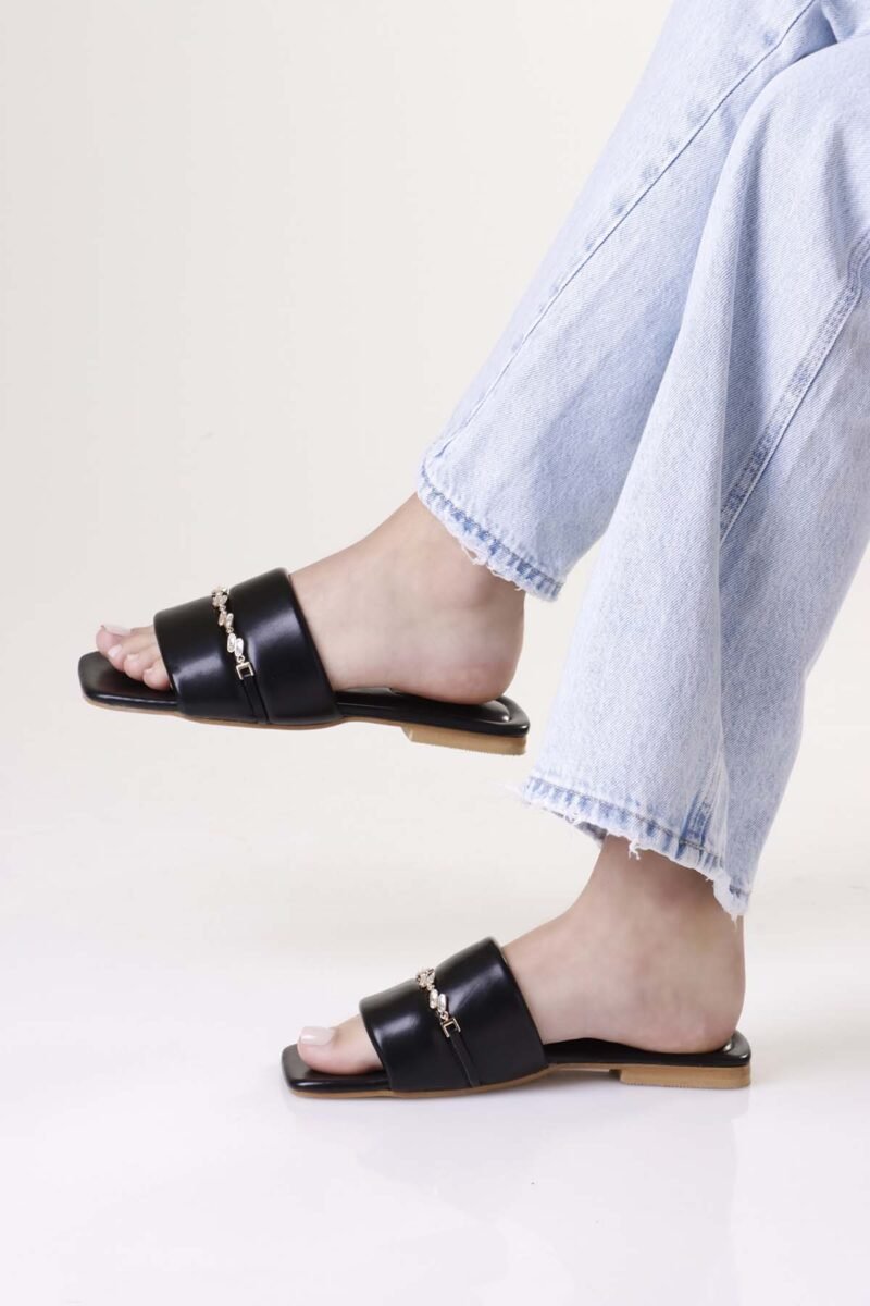 Bloom Slipper
