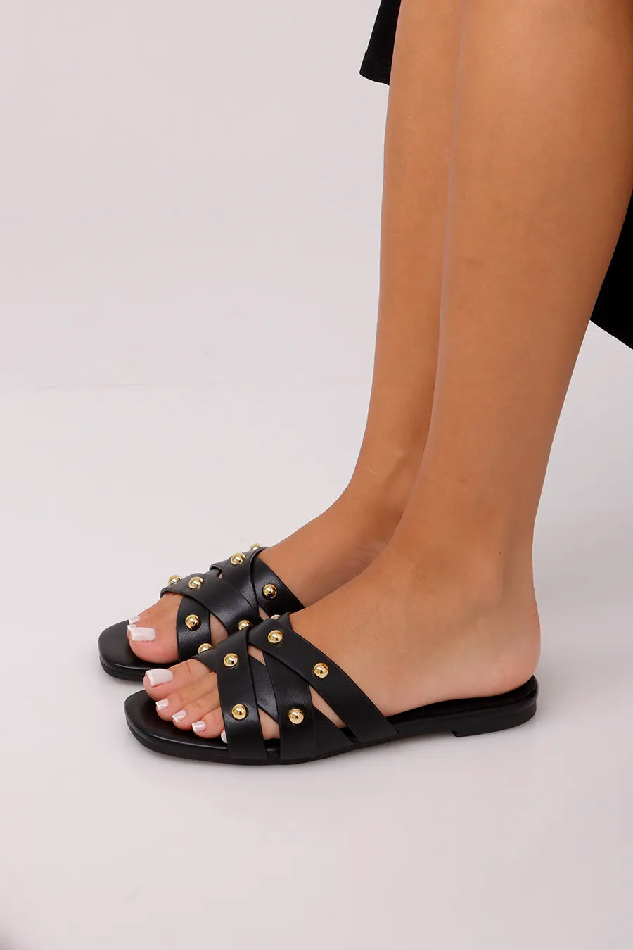 CF-695 Black