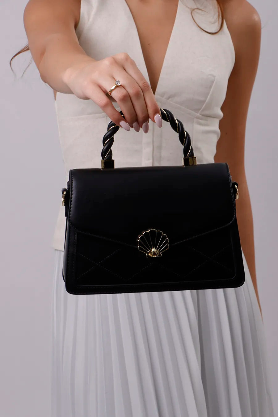 CBA-680 Black