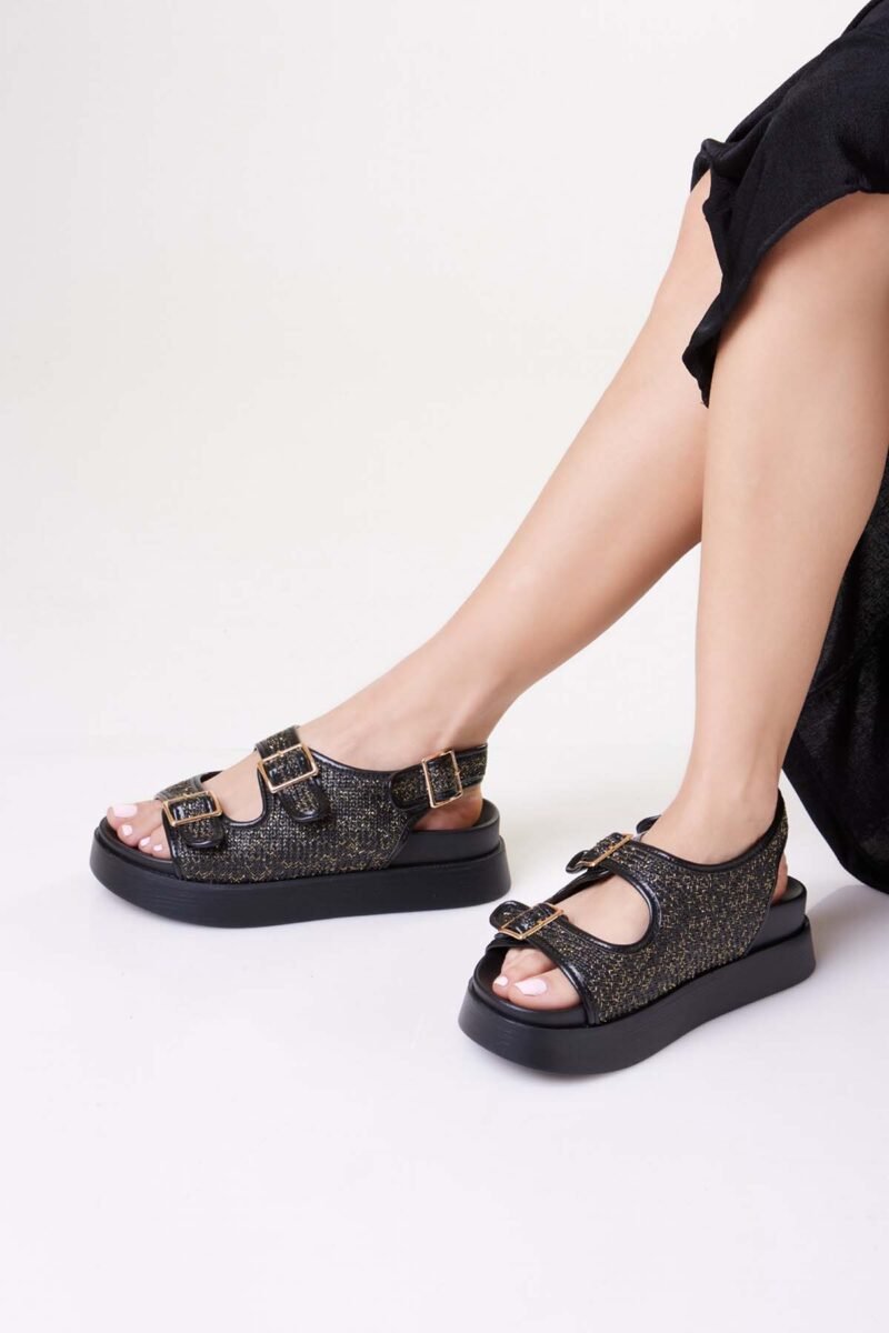 Grand Sandal