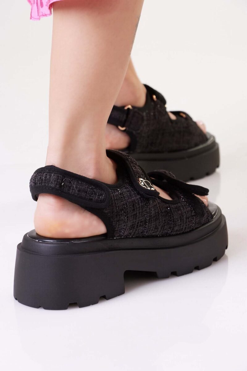 Pegasi Sandal